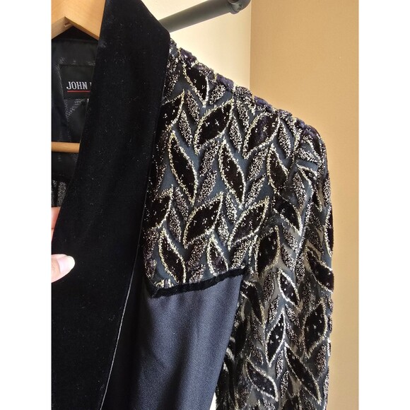 Vintage John Roberts black and gold jumpsuit long sleeved women's size 6 - Picture 2 of 9